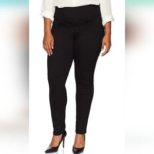 Lee Women's Plus Size Sculpting Slim Fit Skinny Leg Pull on Jean NWT Size 28W